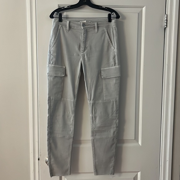 Favorite Daughter for Joe's Eric Skinny Cargo Pants. Size 28. Light grey. - Picture 8 of 10